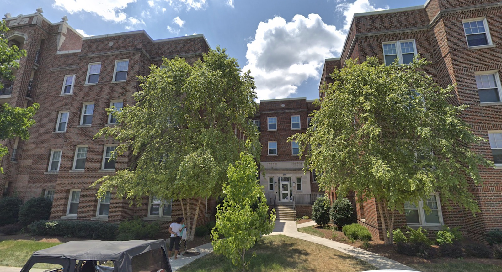 Dahlgreen Courts via Google Street View